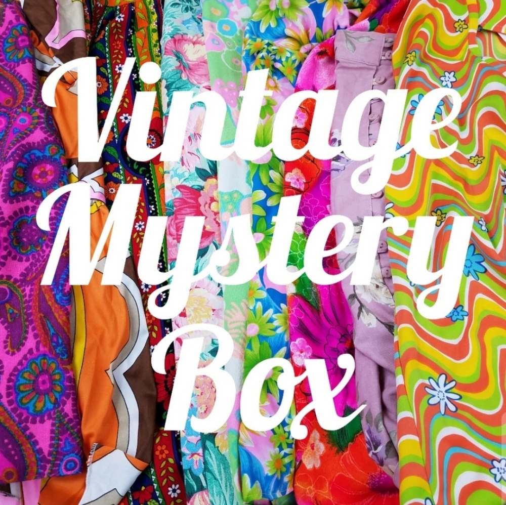 Mystery Box ππ€ - Picture 6 of 9